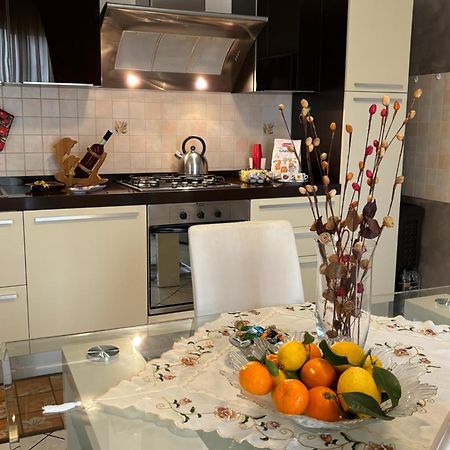 Il Sole Dell'Alcantara Apartman Gaggi Kültér fotó