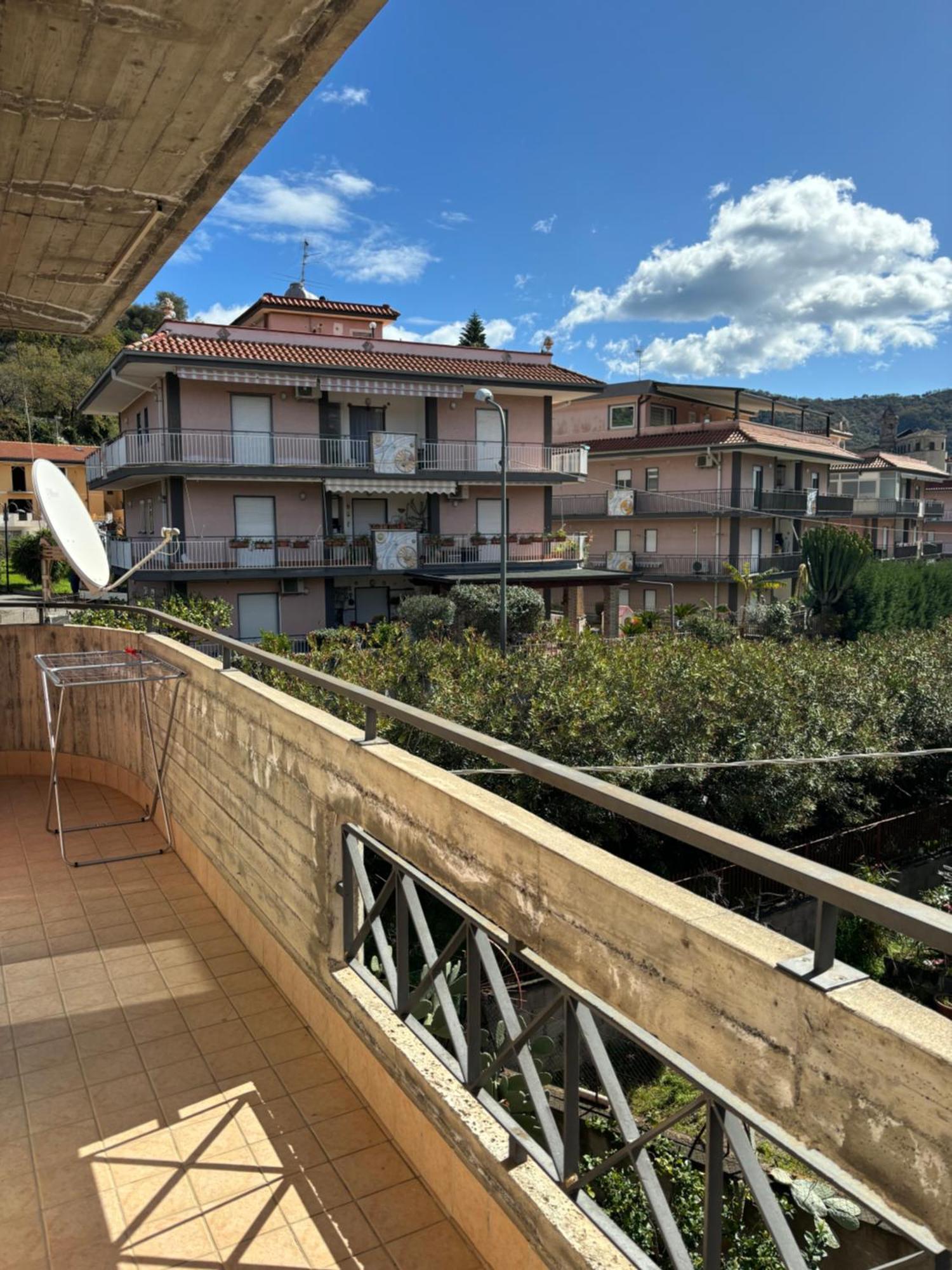 Il Sole Dell'Alcantara Apartman Gaggi Kültér fotó